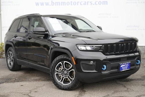 2023 Jeep Grand Cherokee 4xe Trailhawk