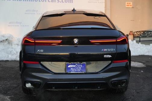 2020 BMW X6 M50i