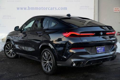2020 BMW X6 M50i