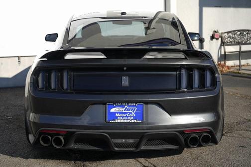 2017 Ford Shelby GT350 Base