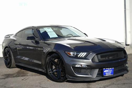 2017 Ford Shelby GT350 Base