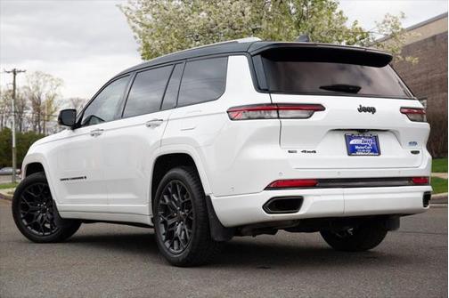 2023 Jeep Grand Cherokee L Summit