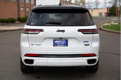 2023 Jeep Grand Cherokee L Summit