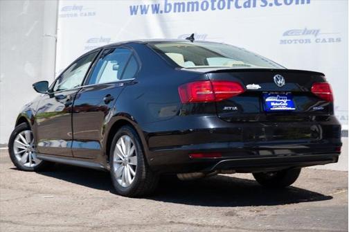 2016 Volkswagen Jetta Hybrid SEL Premium