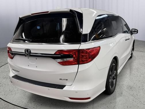 2021 Honda Odyssey Elite