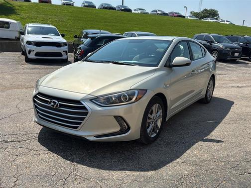 2017 Hyundai ELANTRA Value Edition