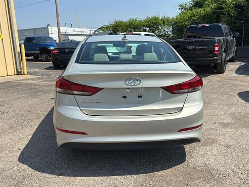 2017 Hyundai ELANTRA Value Edition