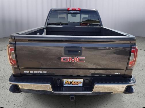 Iridium Metallic 2016 GMC Sierra 1500 SLT