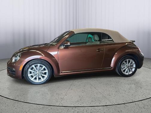 2017 Volkswagen Beetle 1.8T SE