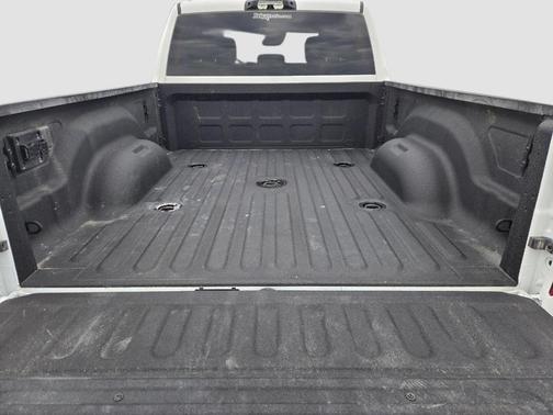 Bright White Clearcoat 2026 RAM 2500 Big Horn