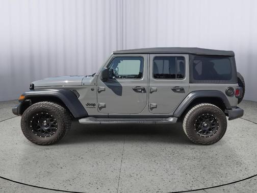 2022 Jeep Wrangler Unlimited Sport