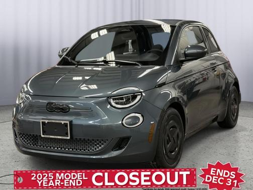 2025 FIAT 500e Base
