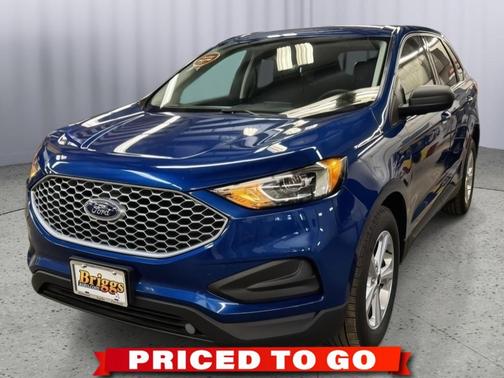 Atlas Blue Metallic 2024 Ford Edge SE