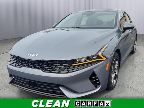 Everlasting Silver 2024 Kia K5 EX