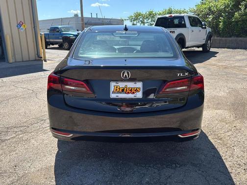 2017 Acura TLX w/Technology Package