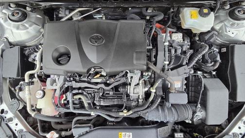2018 Toyota Camry Hybrid XLE