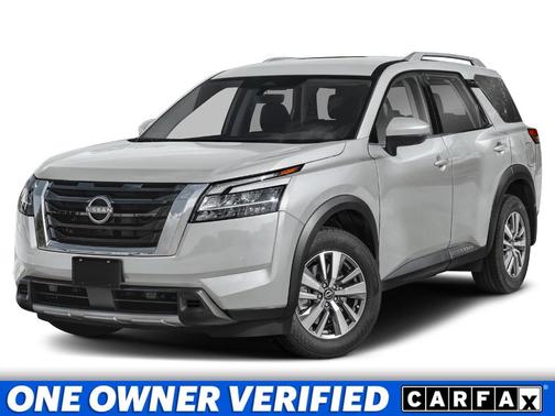 Brilliant Silver Metallic 2025 Nissan Pathfinder SL