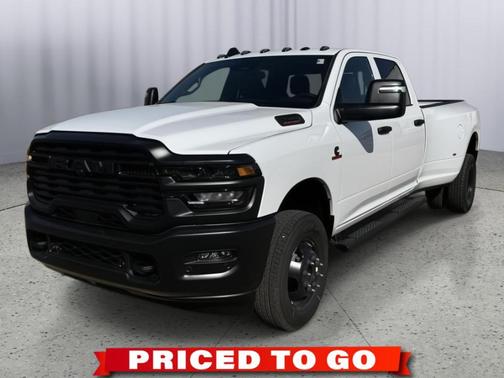 Bright White Clearcoat 2026 RAM 3500 Tradesman