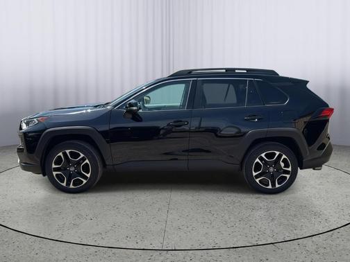 2019 Toyota RAV4 Adventure