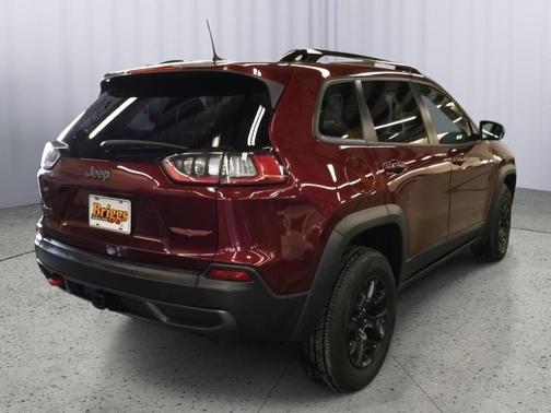 2022 Jeep Cherokee Trailhawk
