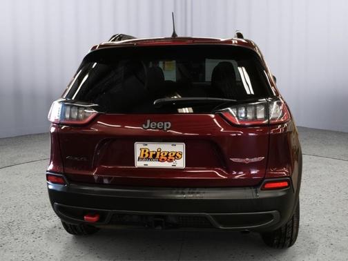 2022 Jeep Cherokee Trailhawk