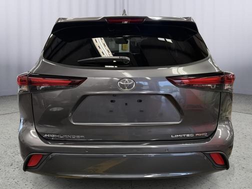 2024 Toyota Highlander Limited