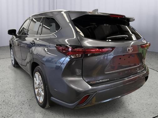 2024 Toyota Highlander Limited