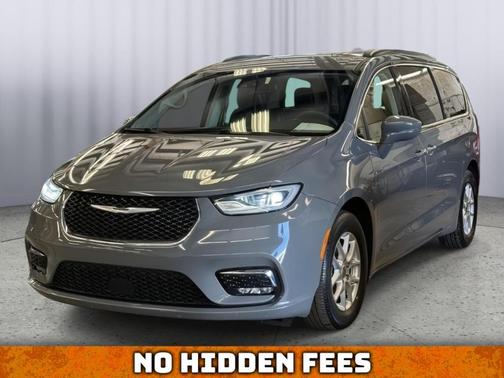 2022 Chrysler Pacifica Touring-L