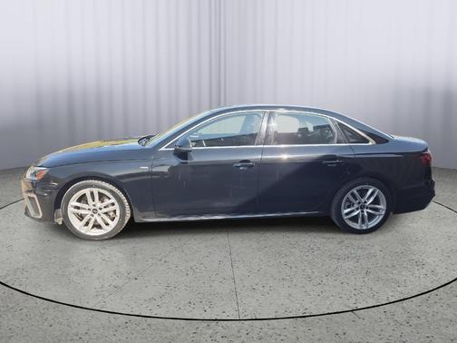 2023 Audi A4 45 S line Premium Plus