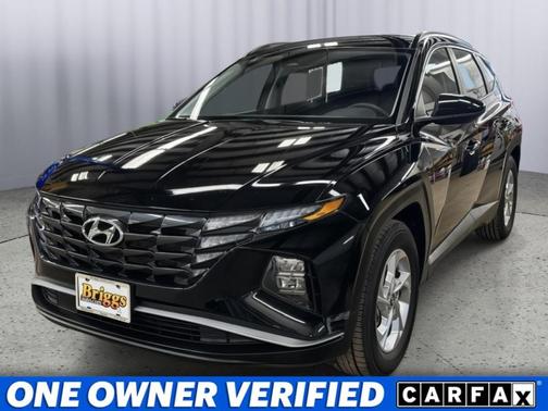 Black Pearl 2024 Hyundai TUCSON SEL