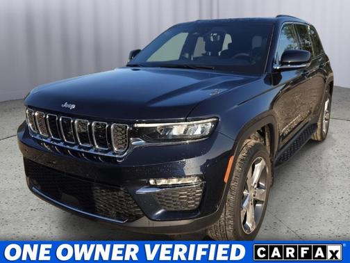 Midnight Sky 2024 Jeep Grand Cherokee Limited