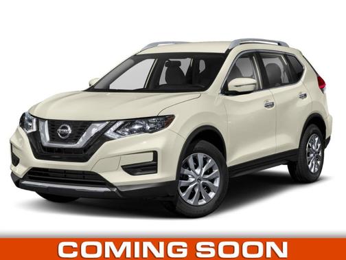 White 2017 Nissan Rogue SV