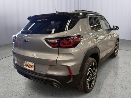 Sterling Gray Metallic 2025 Chevrolet Trailblazer RS