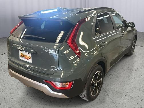 2025 Kia Niro EX