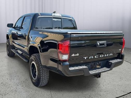 2020 Toyota Tacoma SR