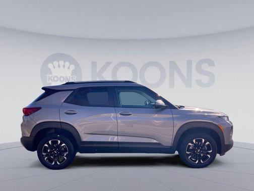 Sterling Gray Metallic 2023 Chevrolet Trailblazer LT