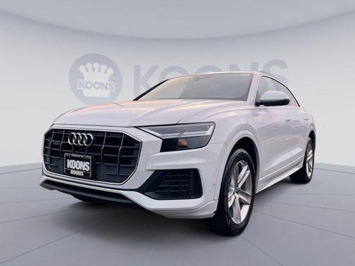 2021 Audi Q8 55 Premium