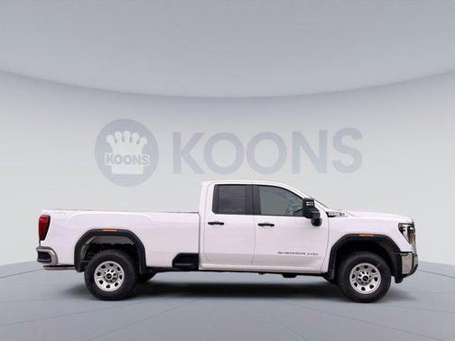 2025 GMC Sierra 3500 Base