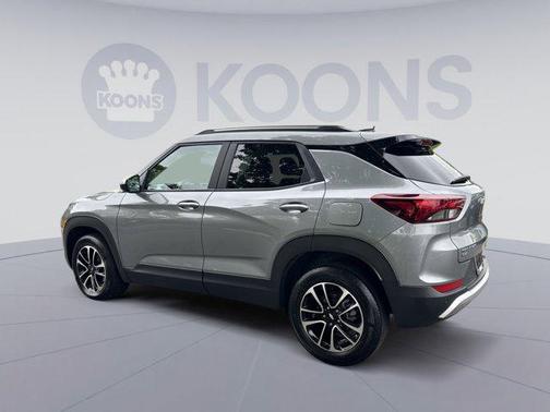 Sterling Gray Metallic 2025 Chevrolet Trailblazer LT