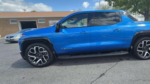 Riptide Blue Metallic 2025 Chevrolet Silverado EV RST