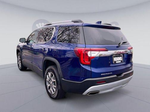 2023 GMC Acadia AWD SLT