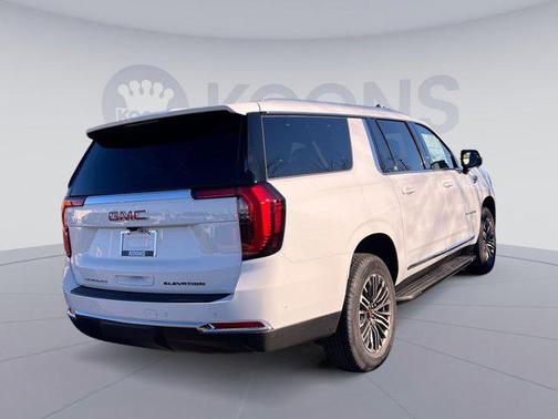 2026 GMC Yukon XL 4WD Elevation