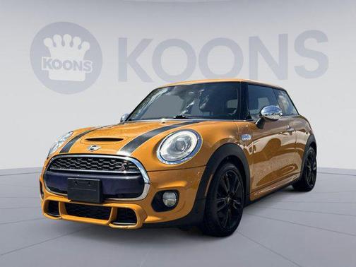 Volcanic Orange 2015 MINI Hardtop Cooper S
