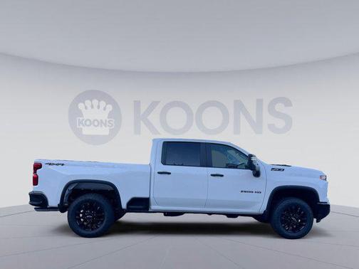 2026 Chevrolet Silverado 2500 Custom