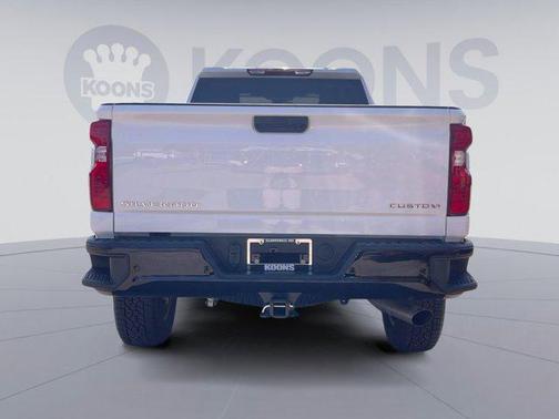 2025 Chevrolet Silverado 2500 Custom