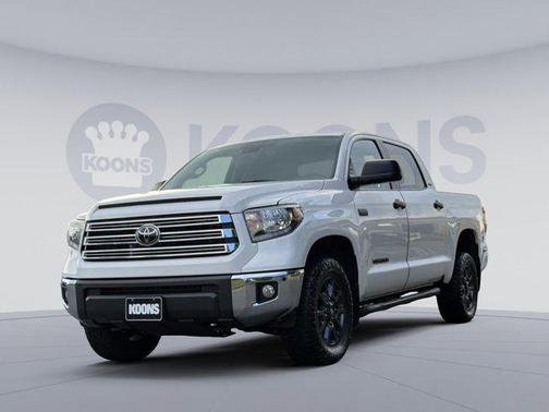 Super White 2021 Toyota Tundra SR5