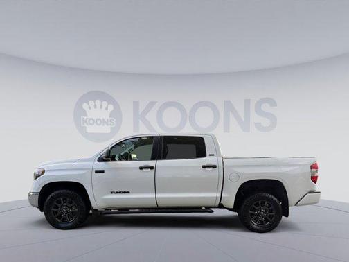 Super White 2021 Toyota Tundra SR5