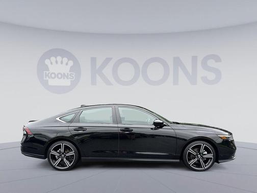 Crystal Black Pearl 2025 Honda Accord Hybrid Sport