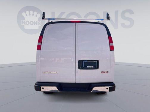 2025 GMC Savana 2500 Work Van