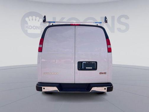 2025 GMC Savana 2500 Work Van